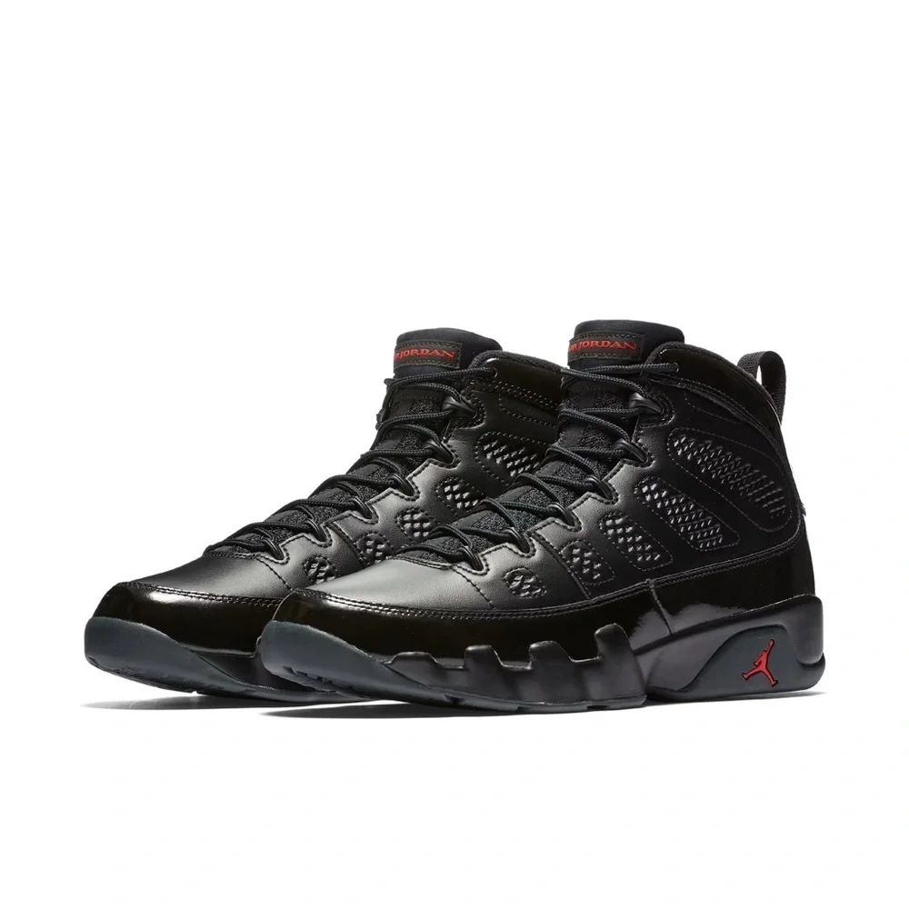 Air Jordan 9 Retro ‘Bred’ Sneakers